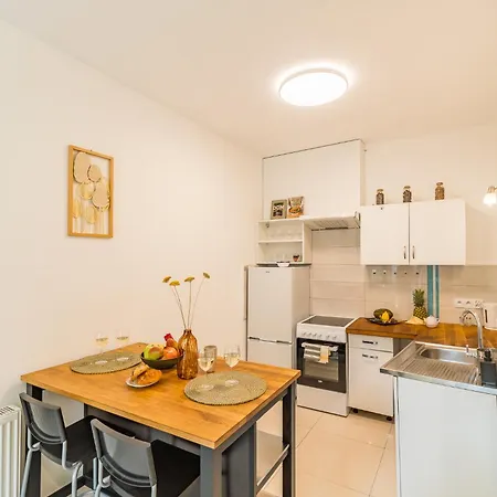 Apartamento Stare Podgorze Apt - Workspace, Balcony - By Rentujemy *