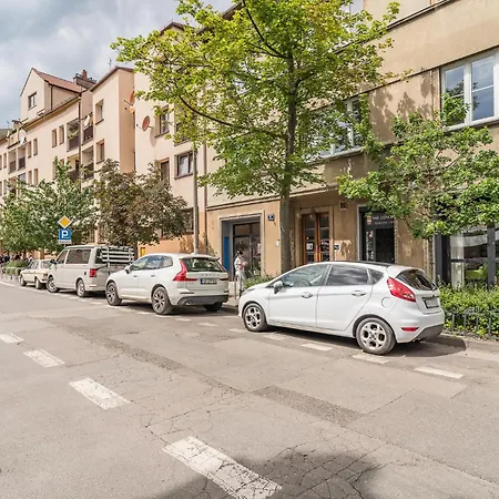 Stare Podgorze Apt - Workspace, Balcony - By Rentujemy Apartamento