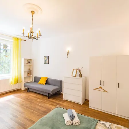 Apartamento Stare Podgorze Apt - Workspace, Balcony - By Rentujemy Cracovia